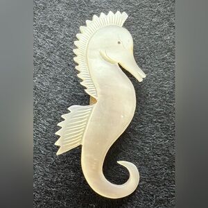 Vintage Mother of Pearl Sea Horse Lapel Pin Brooch Black Dot Eye VGUC